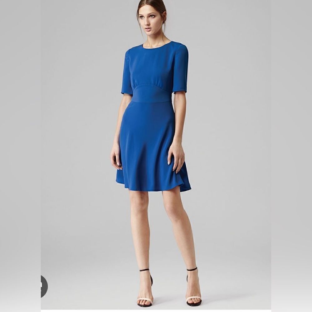 Reiss hedy nipped waist mini dress blue US 6 quiet luxury elegant preppy
